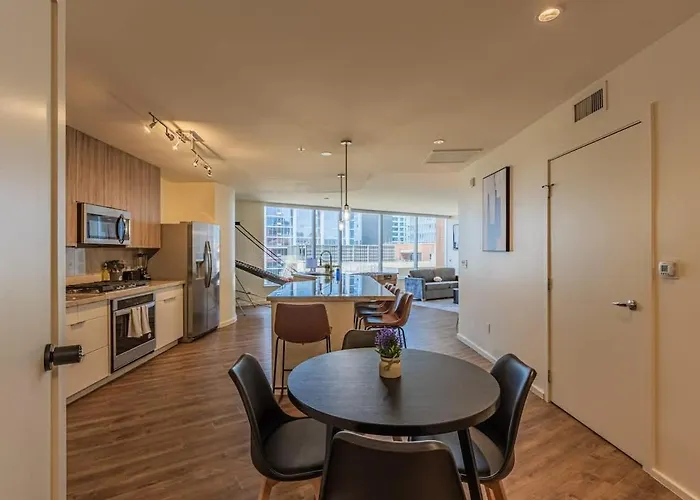 Near Asu Campus Balcony Pool Gym Wd Parking Apartment