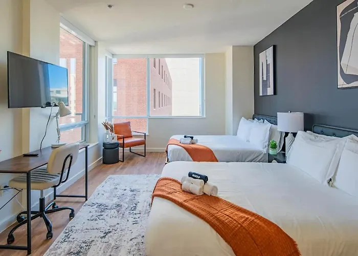 Near Asu Campus Balcony Pool Gym Wd Parking Apartment *