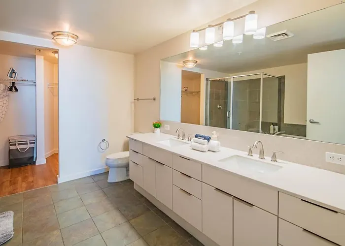 Near Asu Campus Balcony Pool Gym Wd Parking Apartment Phoenix