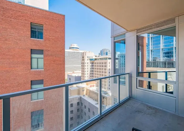 Near Asu Campus Balcony Pool Gym Wd Parking