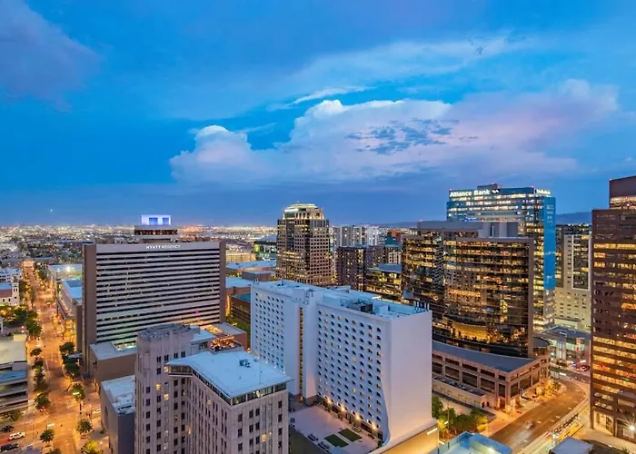 Near Asu Campus Balcony Pool Gym Wd Parking